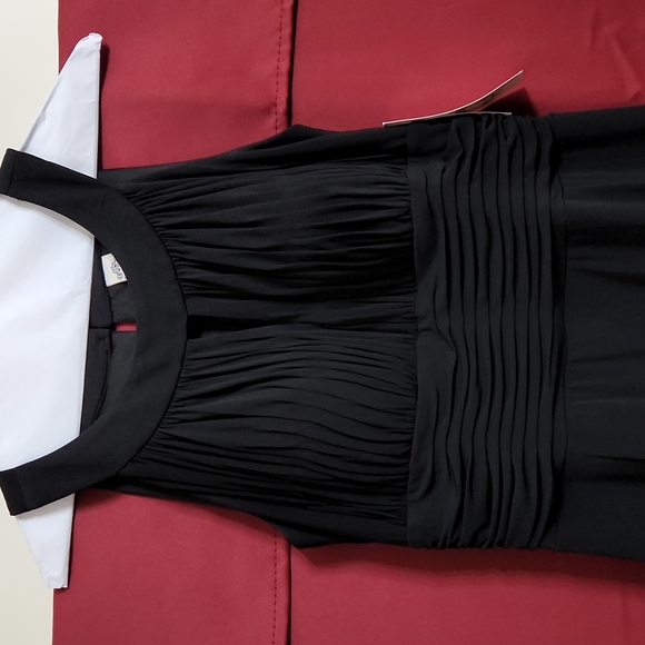 Sangria. Missy Black dress Sz 12 - Picture 3 of 8